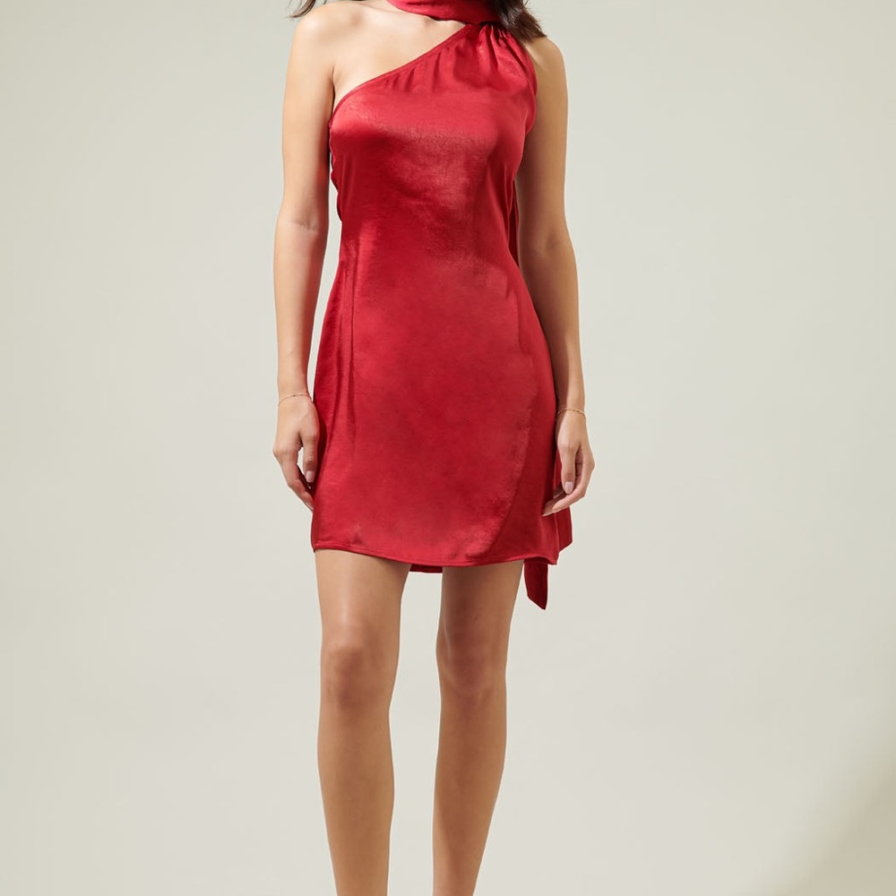 Sugarlips Vibrant Red One-Shoulder Dress